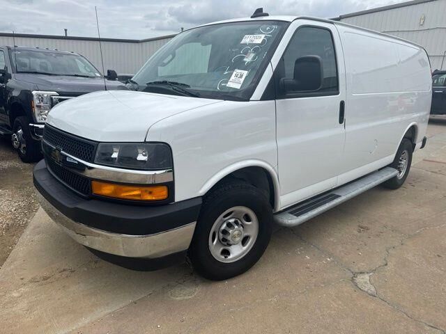 2025 Chevrolet Express 2500