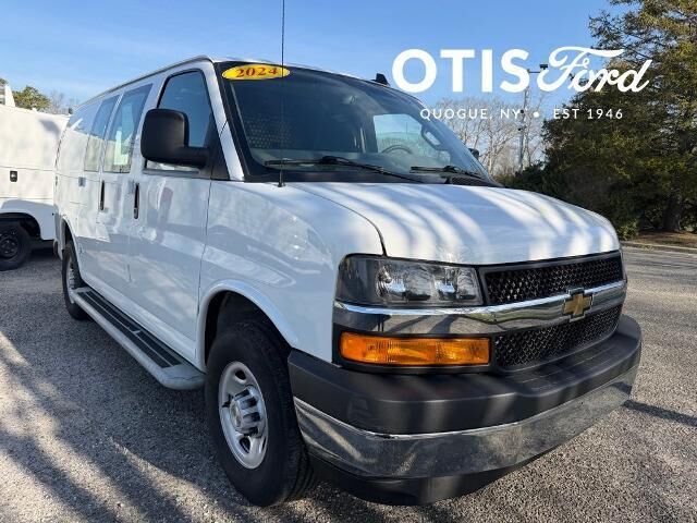 2024 Chevrolet Express 2500