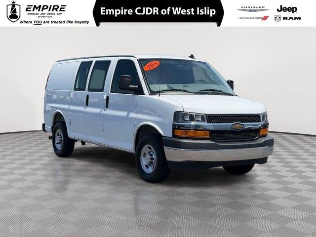 2025 Chevrolet Express 2500 — photo 1 of 1