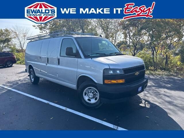 2021 Chevrolet Express 2500