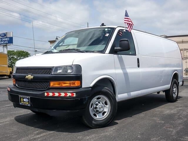 2023 Chevrolet Express 2500