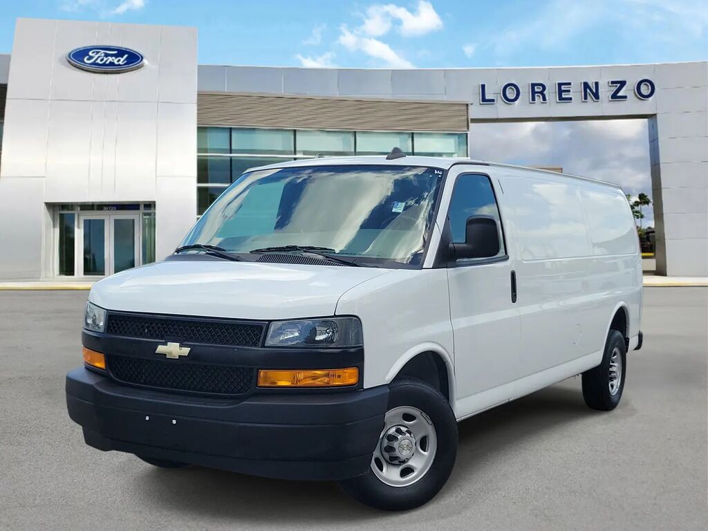 2023 Chevrolet Express 2500 — photo 1 of 13