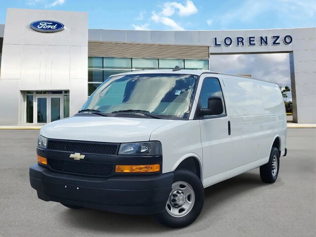 2023 Chevrolet Express 2500