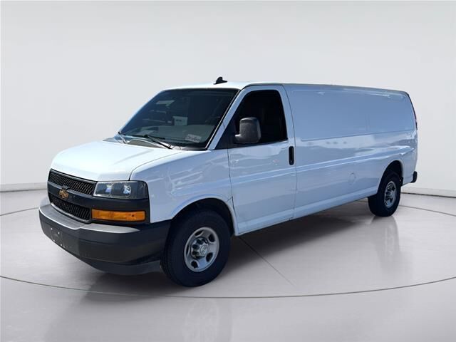 2023 Chevrolet Express 2500