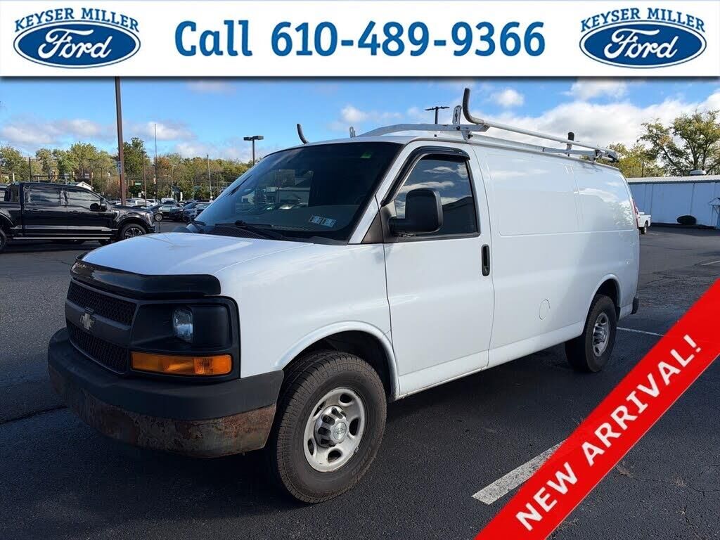 2015 Chevrolet Express 2500 — photo 1 of 1