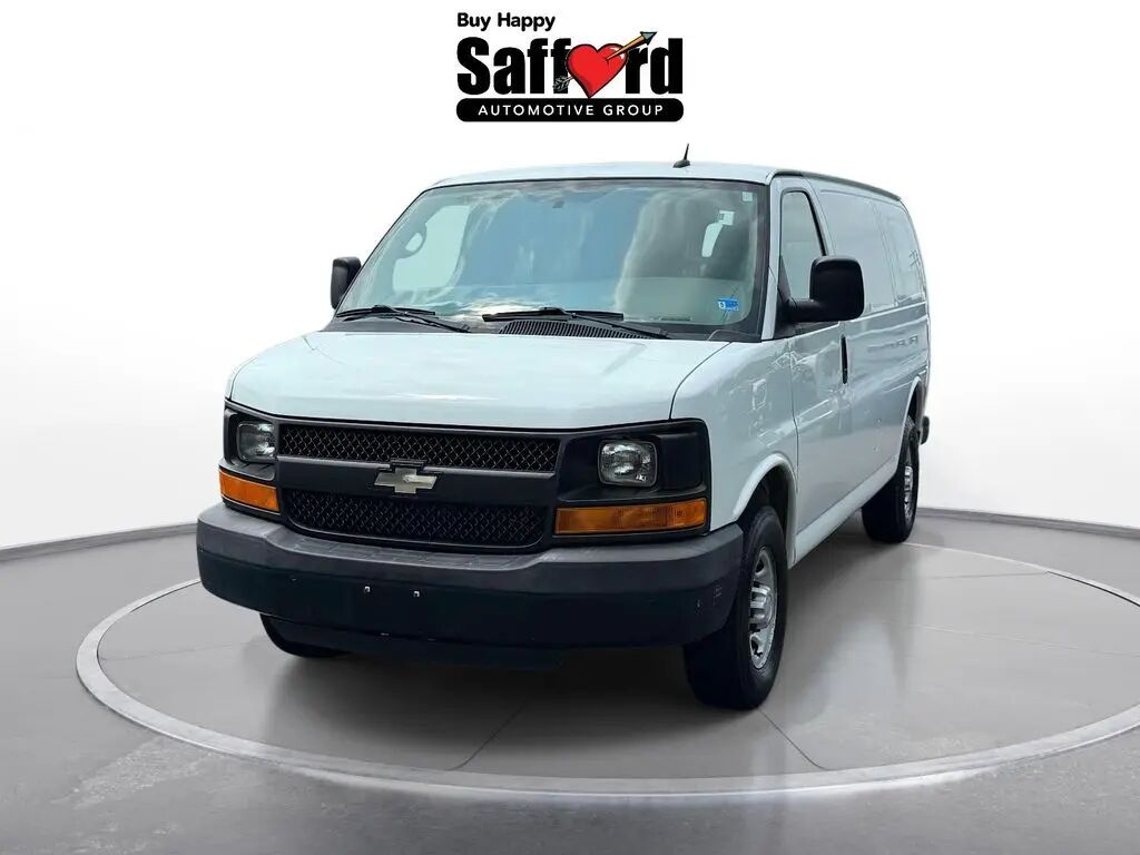 2013 Chevrolet Express 2500 — photo 1 of 14