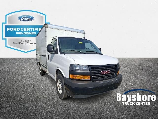2021 GMC Savana 3500 — photo 1 of 13
