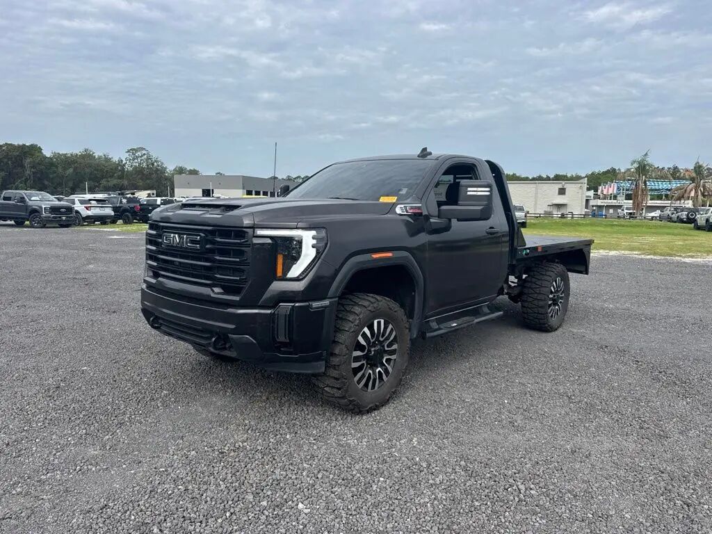 2024 GMC Sierra 3500HD CC Pro — photo 1 of 21