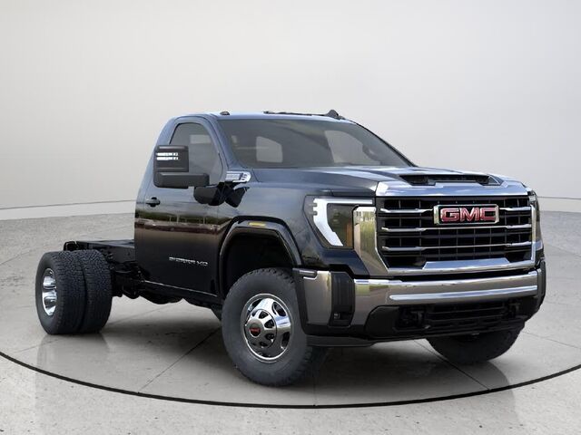 2026 GMC Sierra 3500HD CC SLE