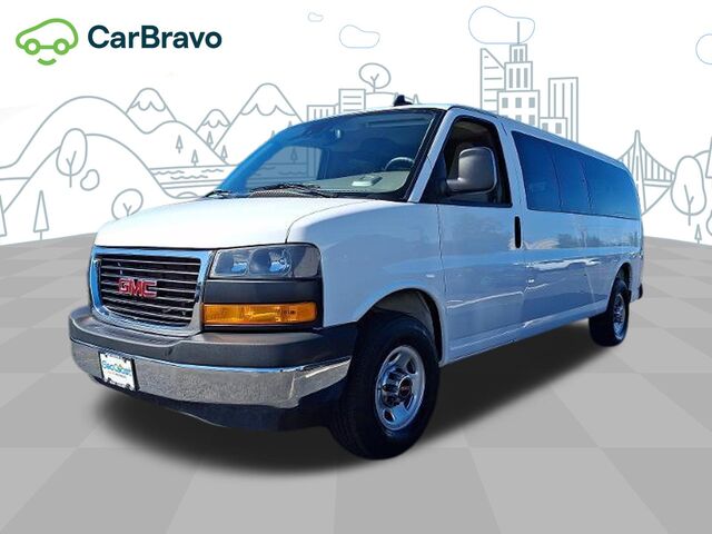 2025 GMC Savana Passenger LT