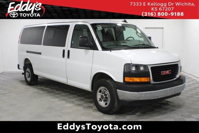 2025 GMC Savana LT 3500 — photo 1 of 13