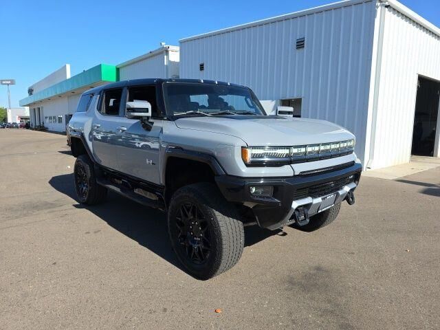 2024 GMC HUMMER EV SUV 2X