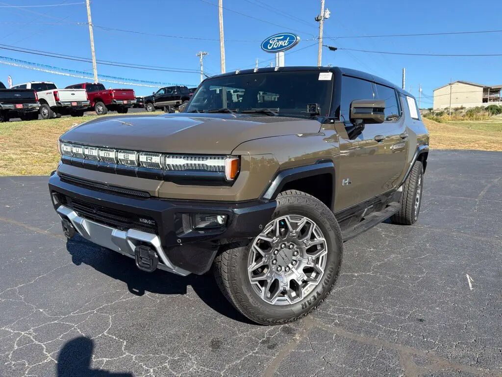 2024 GMC HUMMER EV SUV 3X — photo 1 of 13