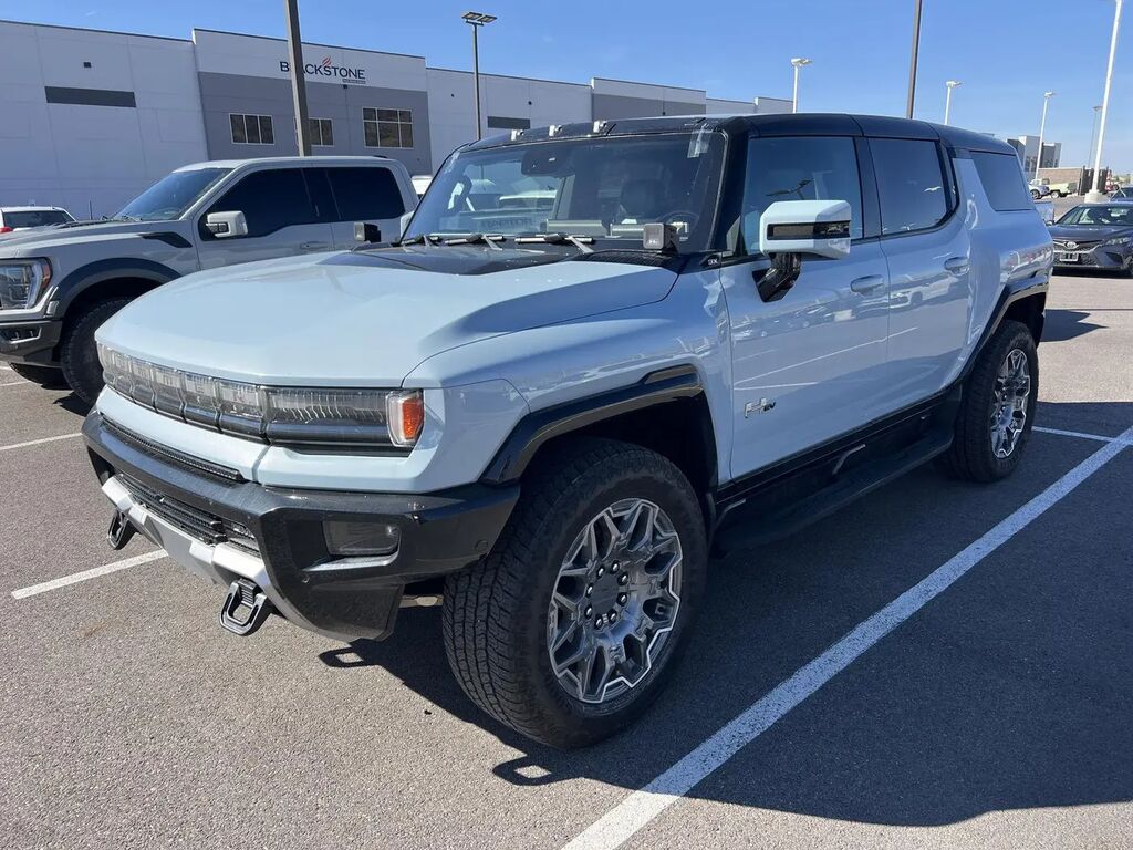 2024 GMC HUMMER EV SUV 3X — photo 1 of 5