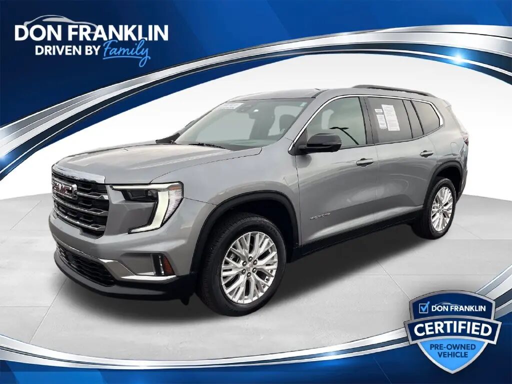 2026 GMC Acadia Elevation — photo 1 of 13