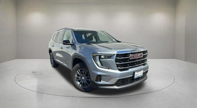 2025 GMC Acadia Elevation — photo 1 of 1
