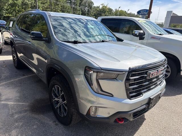 2024 GMC Acadia AT4