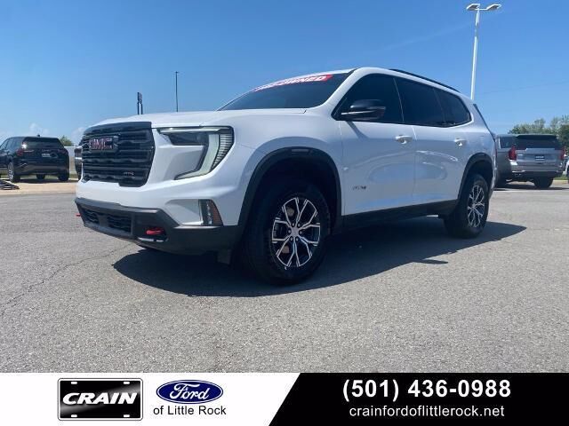 2025 GMC Acadia AT4