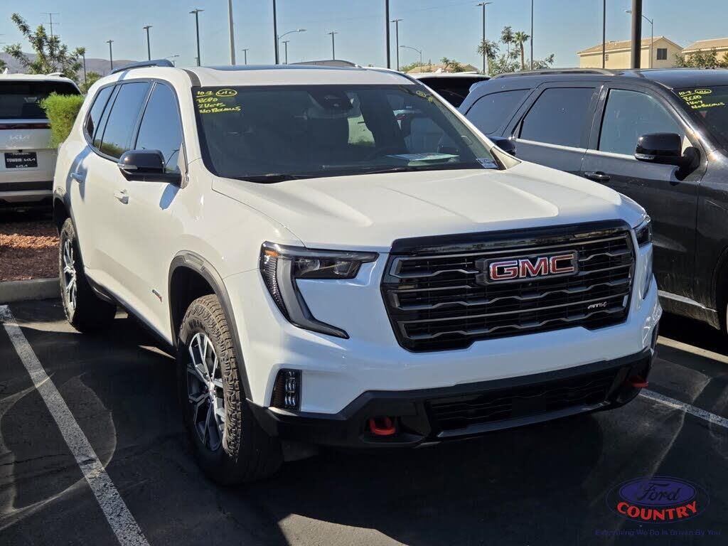 2025 GMC Acadia AT4 — photo 1 of 1