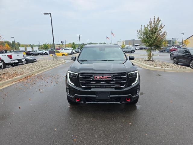 2025 GMC Acadia AT4