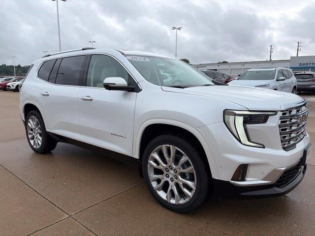 2024 GMC Acadia Denali — photo 1 of 13