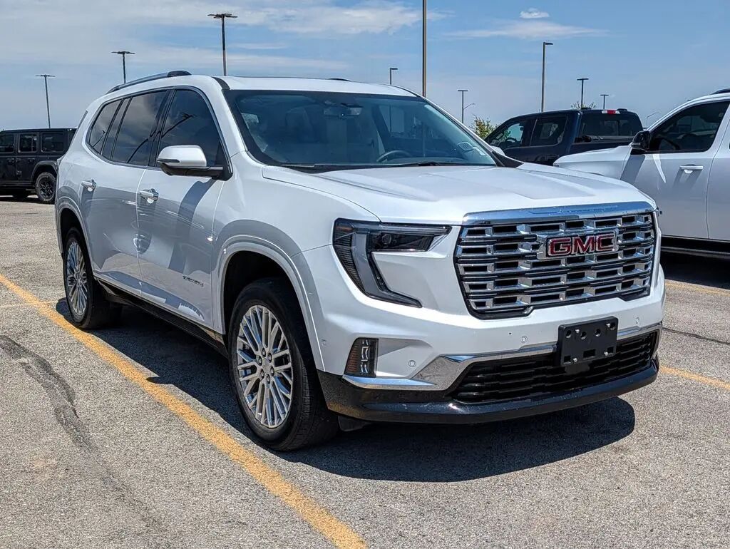 2024 GMC Acadia Denali — photo 1 of 45