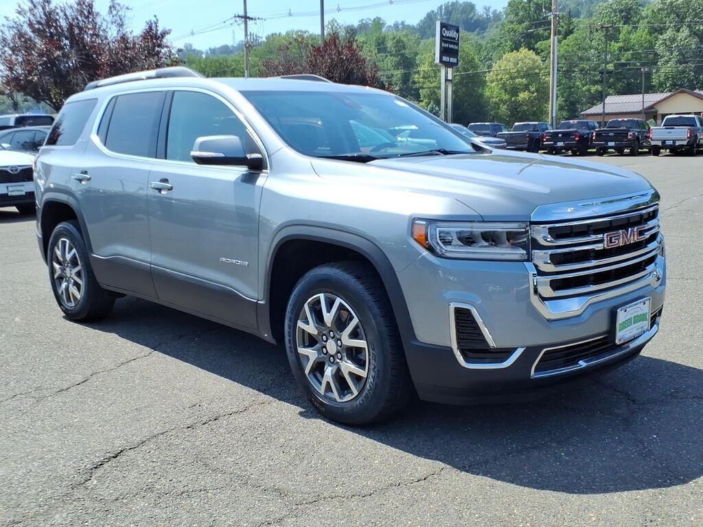 2023 GMC Acadia SLE — photo 1 of 26