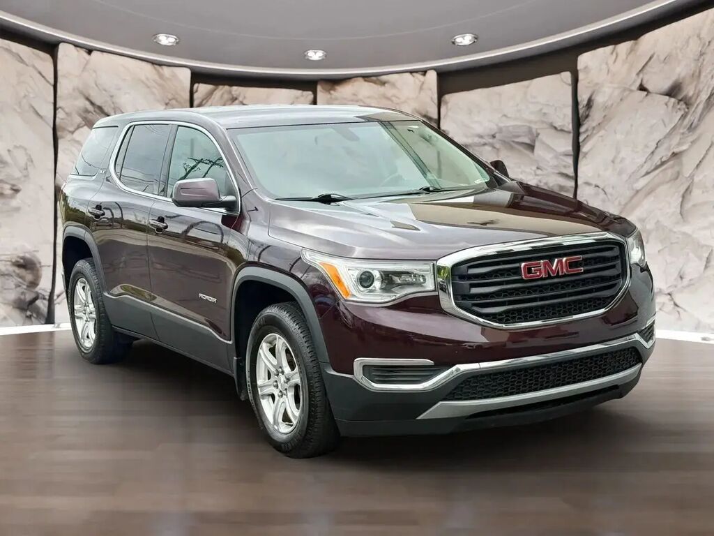 2018 GMC Acadia SLE-1 — photo 1 of 13