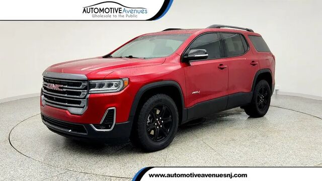 2023 GMC Acadia AT4