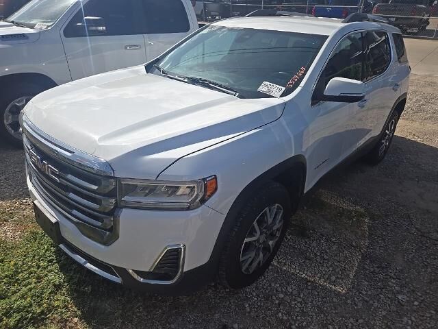 2023 GMC Acadia SLT — photo 1 of 4