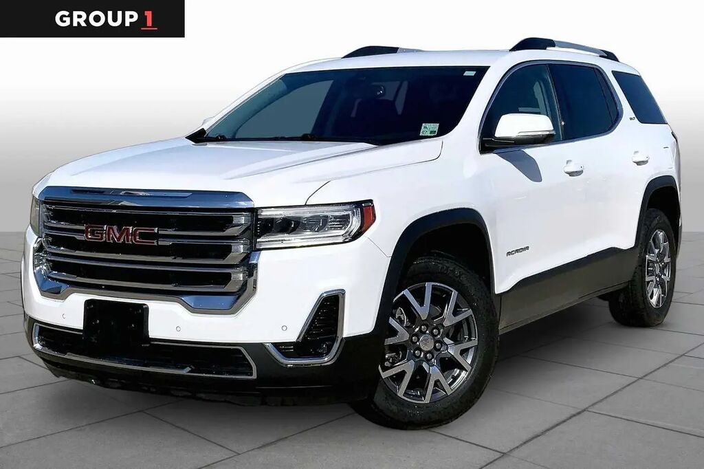 2023 GMC Acadia SLT — photo 1 of 13