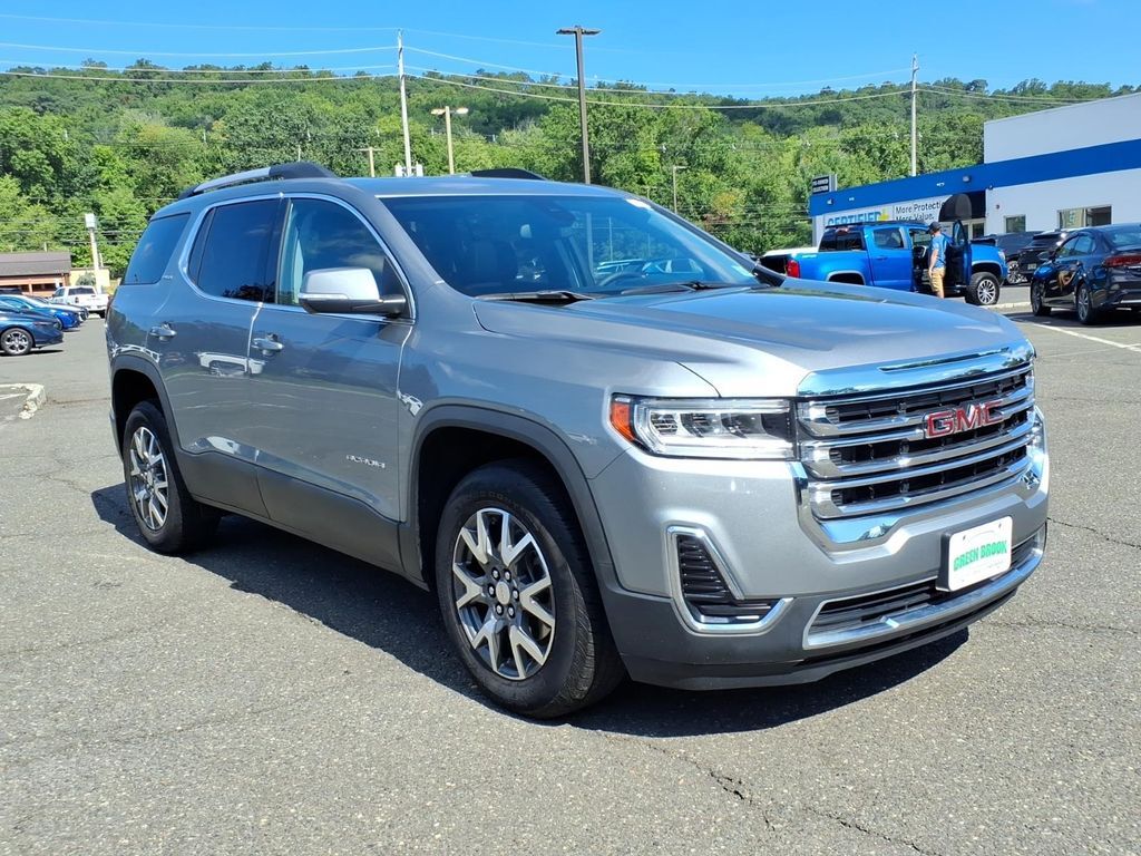 2023 GMC Acadia SLE — photo 1 of 13