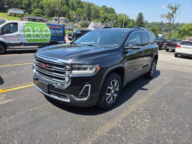 2023 GMC Acadia SLE — photo 1 of 5