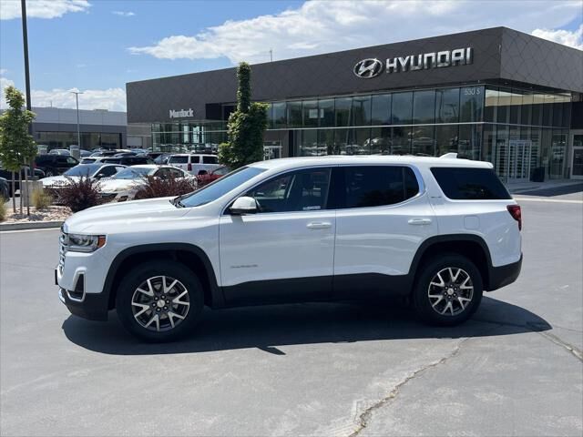 2023 GMC Acadia SLE — photo 1 of 26
