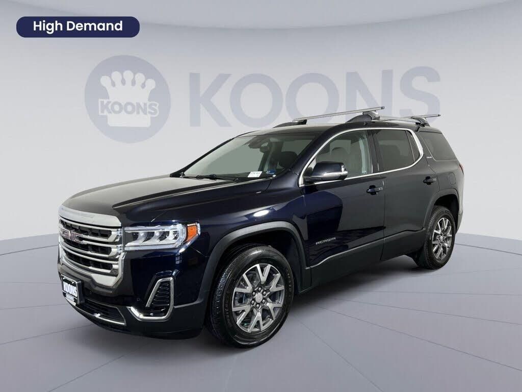2021 GMC Acadia SLE — photo 1 of 2