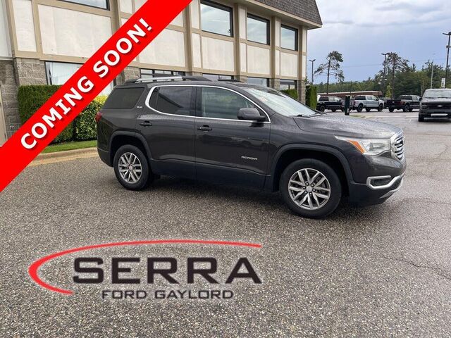 2017 GMC Acadia SLE-2