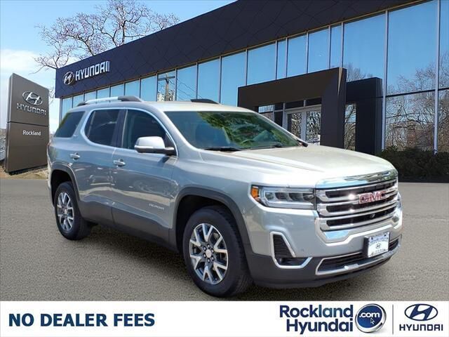 2023 GMC Acadia SLT — photo 1 of 13
