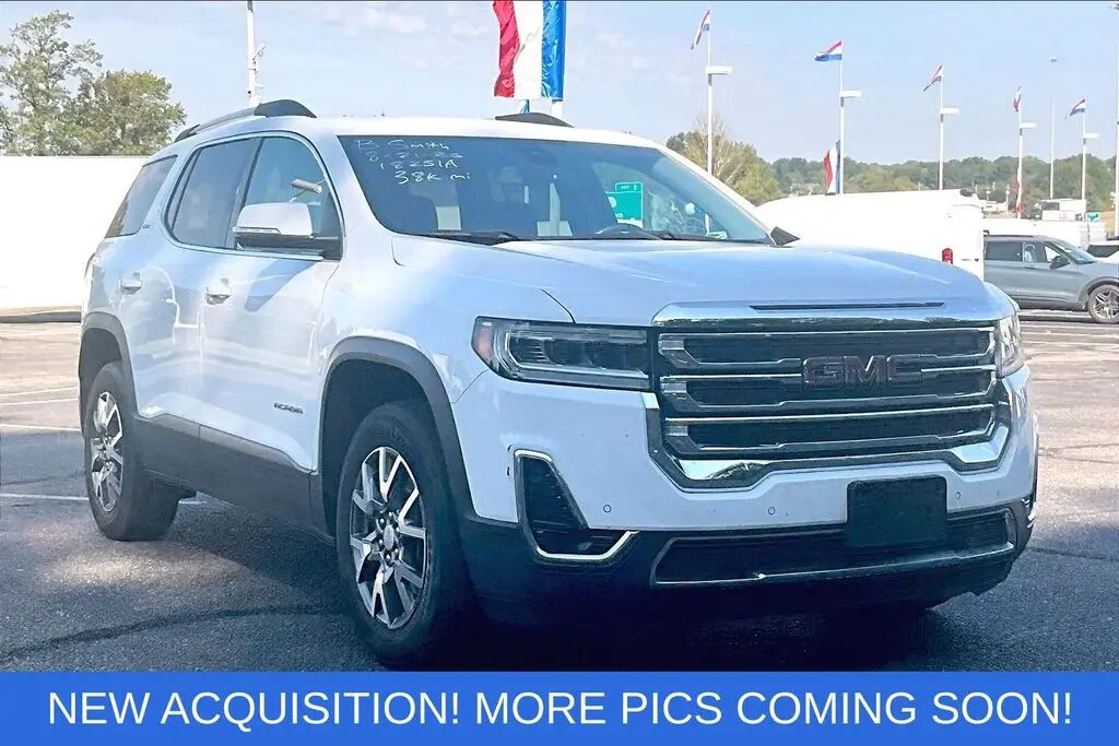 2023 GMC Acadia SLT — photo 1 of 14