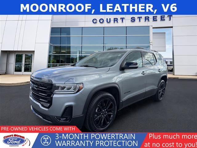 2023 GMC Acadia SLT — photo 1 of 13