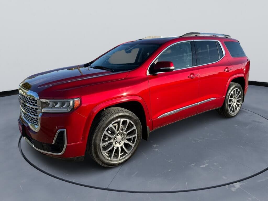 2022 GMC Acadia Denali — photo 1 of 1