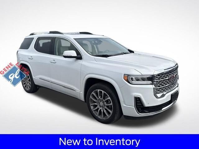 2023 GMC Acadia Denali — photo 1 of 5
