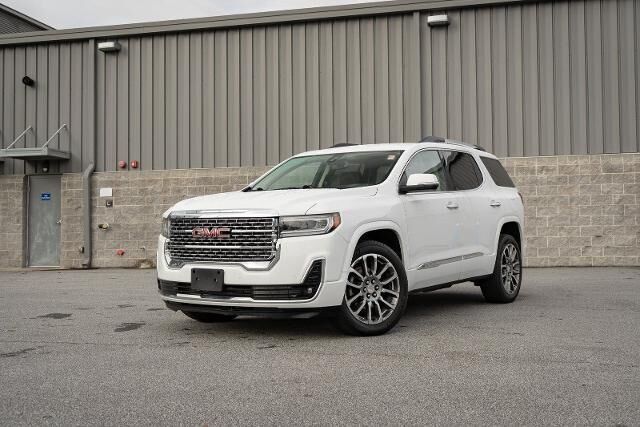 2023 GMC Acadia Denali — photo 1 of 13