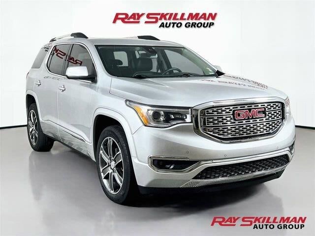 2017 GMC Acadia Denali — photo 1 of 13
