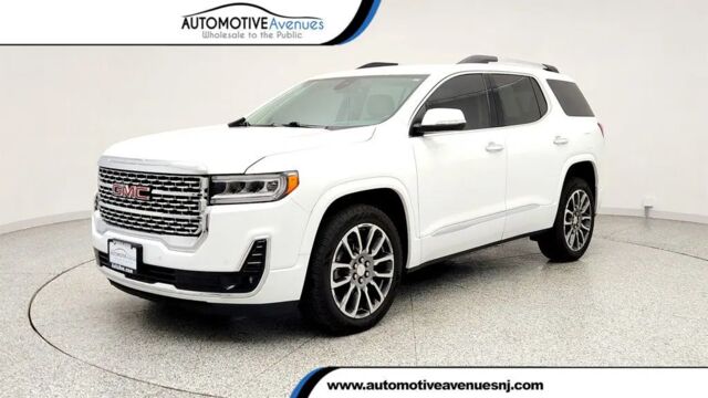 2023 GMC Acadia Denali