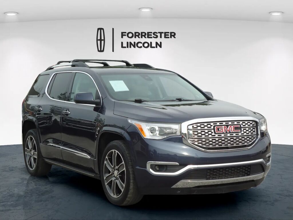 2018 GMC Acadia Denali — photo 1 of 40