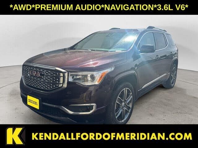 2017 GMC Acadia Denali — photo 1 of 2
