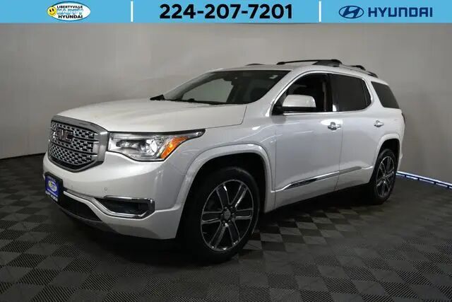 2017 GMC Acadia Denali — photo 1 of 17