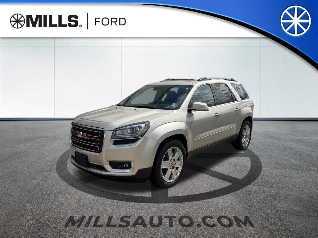 2017 GMC Acadia Limited Base — photo 1 of 1