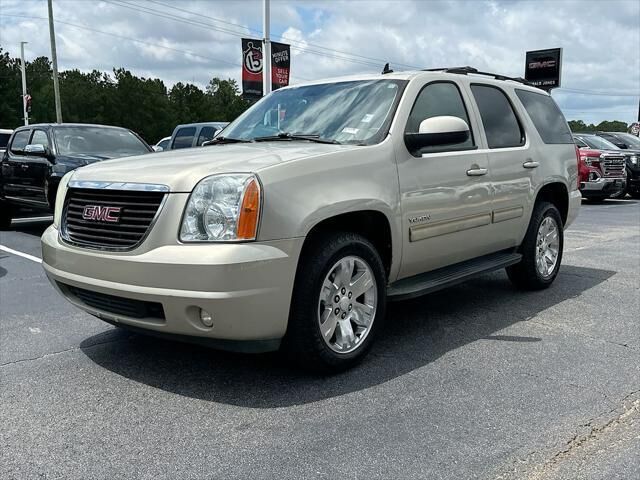 2013 GMC Yukon SLE