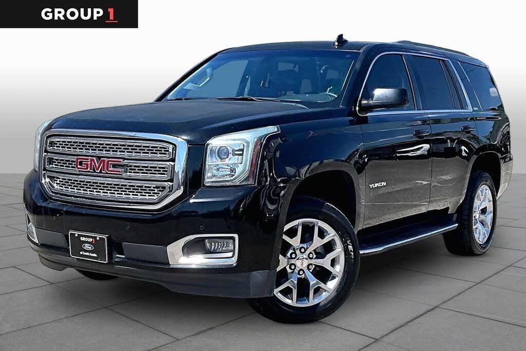2016 GMC Yukon SLE — photo 1 of 1